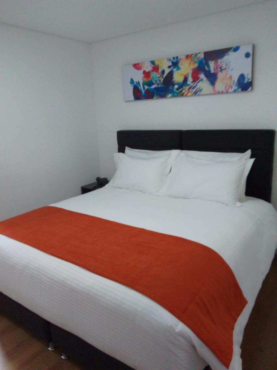 Hotel Portal De Los Andes Bogota Exterior photo